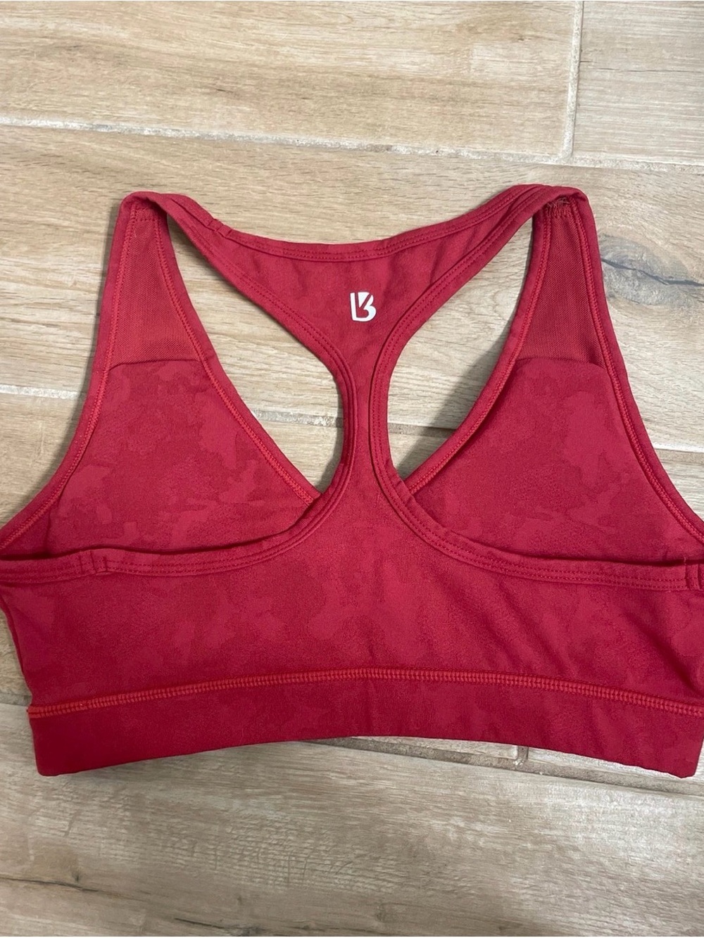 SOLD Buffbunny V-Neck Sports Bra and Legging Set - Red Camo - Picture 5 of 6
